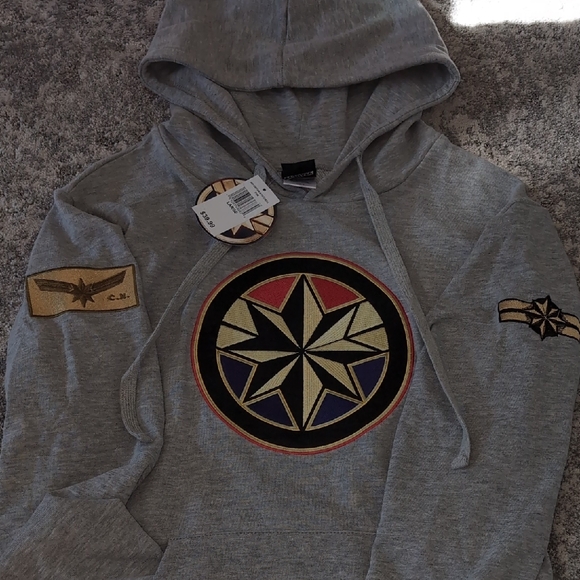Marvel Gray Hoodie with Star Design - Picture 7 of 9
